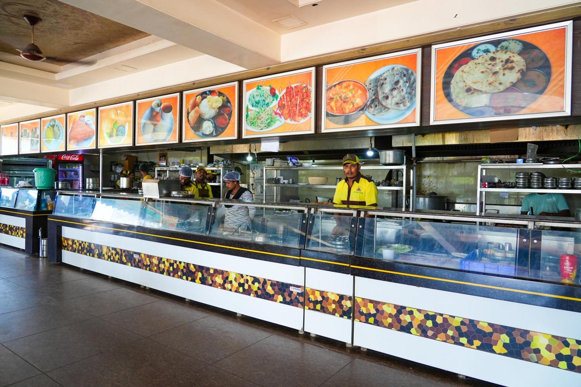 Sri Krishna Inn - Kempegowda Airport Bangalore Devanahalli Екстер'єр фото
