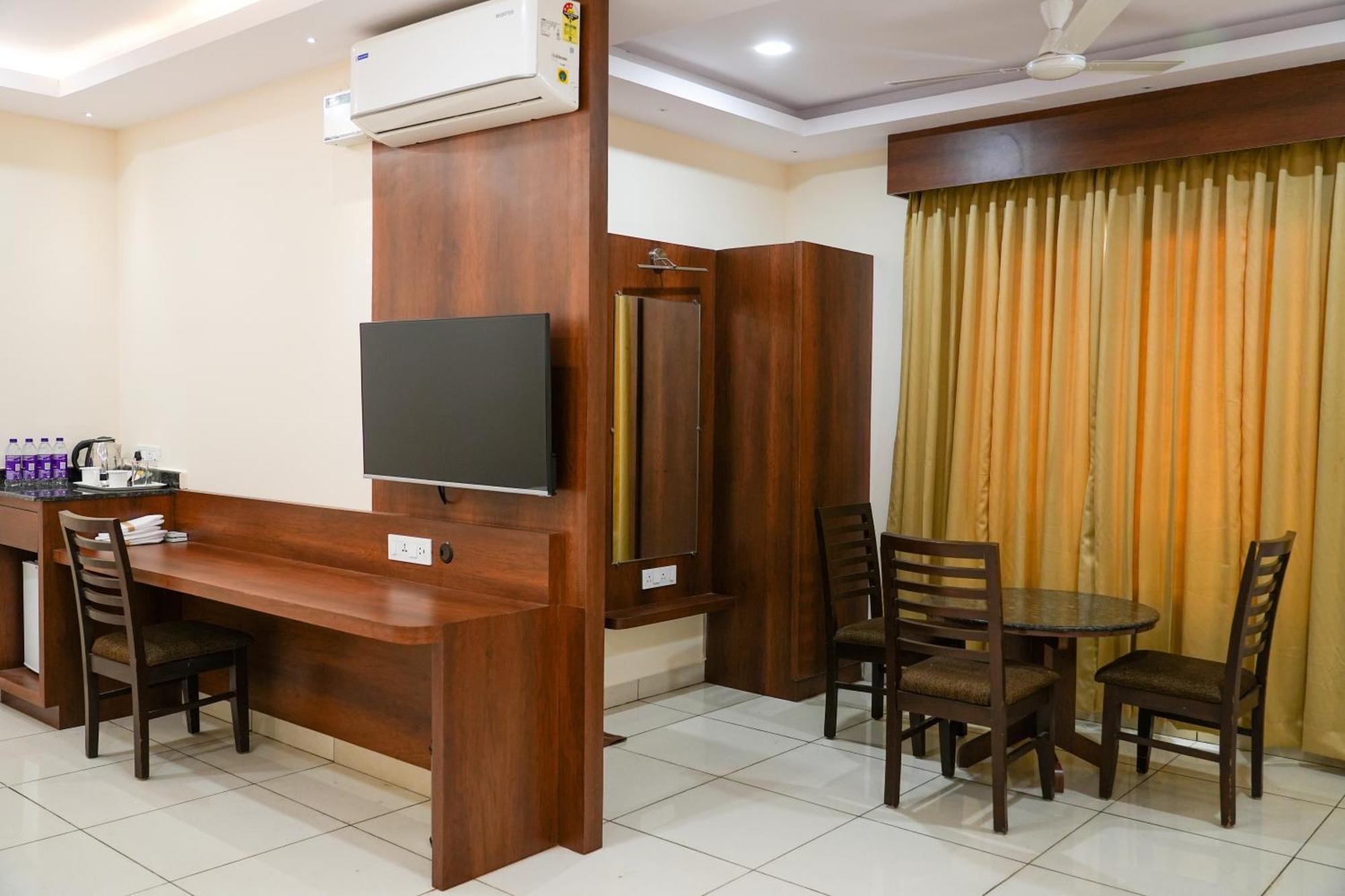 Sri Krishna Inn - Kempegowda Airport Bangalore Devanahalli Екстер'єр фото